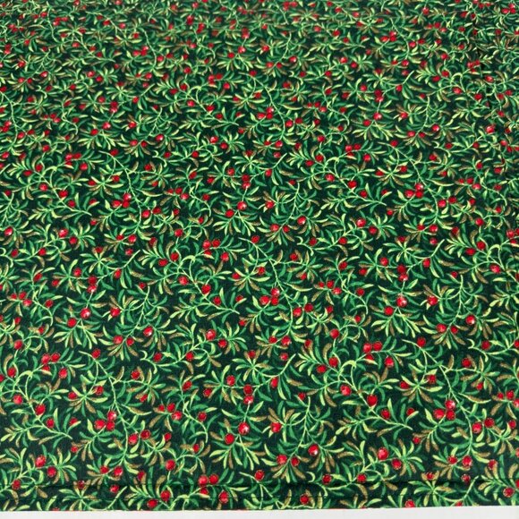 Vintage Christmas Holly & Mistletoe Fabric Placemats Double-Sided Set Of 4 - Picture 4 of 4